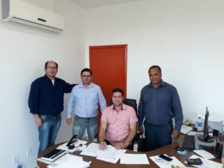 Gilso Paz assina termo de cooperação técnica com a Secretaria Estadual da Agricultura, Pecuária e Irrigação