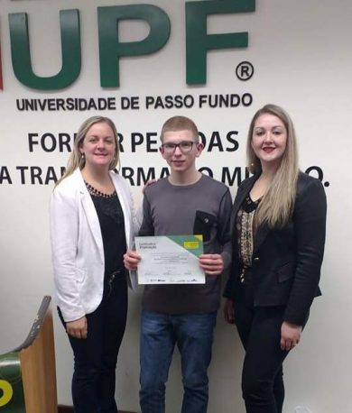 Aluno tio-huguense é destaque na Olimpíada Brasileira de Matemática