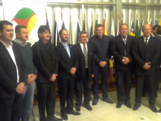 Gilso Paz participa da posse da nova diretoria da Associação Gaúcha de Municípios – AGM
