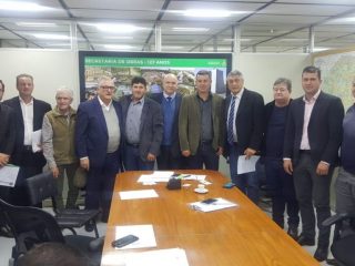 Prefeitos da AMASBI se reúnem com o Secretário de Obras do Estado
