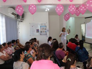 Dia D do Outubro Rosa contou com palestras para as mulheres do município