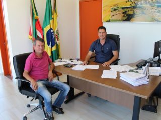 Prefeito Gilso Paz recebe a visita do futuro presidente da Câmara Municipal de Vereadores