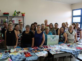 Finalizada oficina de patchwork