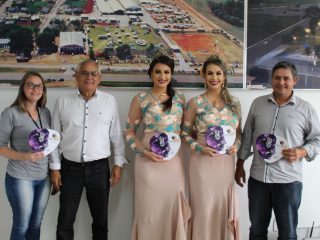 Administração Municipal de Tio Hugo recebe convite para a Exposol 2019