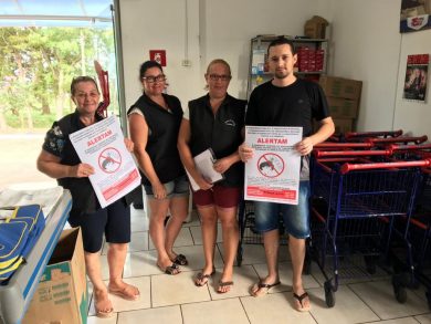 Conselho Tutelar visita estabelecimentos comerciais do município
