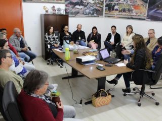 Tio Hugo planeja ações para desenvolver o turismo