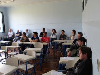 Capacitação com o objetivo de melhorar a produção de leite em propriedades tio-huguenses