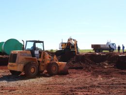 Início das obras de instalação da Indústria Petroquímica