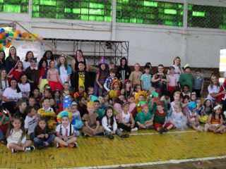 Família na escola: Projeto “Ler… Imaginar… Viajar com a família” foi finalizado