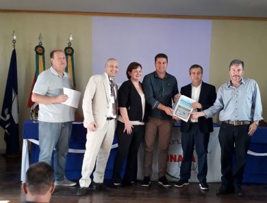 Município de Tio Hugo recebe projeto de implementação de sistema de esgotamento sanitário