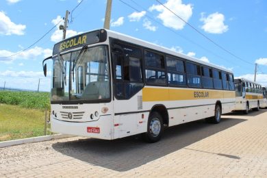Vistoria nos ônibus responsáveis pelo transporte escolar