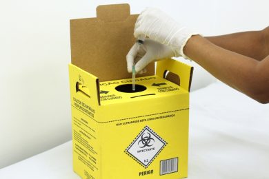 Descarte correto dos resíduos de saúde
