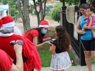 Iniciativa idealizada nas escolas Antonio Parreiras e Laurentino Machado promove o reencontro de professores e estudantes