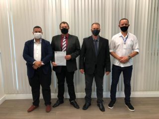 Vice-prefeito e vereadores cumprem agenda em Brasília