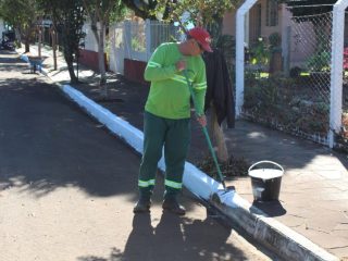 Limpeza, pintura e manutenção de ruas
