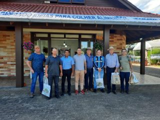 Tio-huguenses visitam da Expoagro Afubra em Rio Pardo