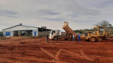 Desenvolvimento no campo: Administração Municipal oferece incentivo para o fortalecimento da atividade leiteira