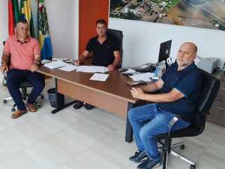 Delcio Wiedthauper assume o comando do Poder Executivo Municipal