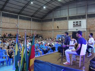 Volta às aulas: Palestra para professores, pais e alunos marca o início do ano letivo de 2023