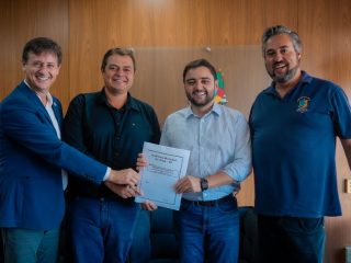 Prefeito em exercício e vereador encaminham demandas junto ao Governo do Estado
