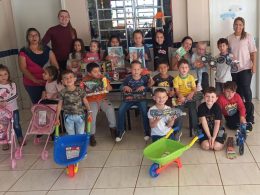 SMECEL adquire brinquedos para a educação infantil