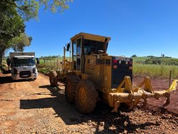 Secretaria de Obras trabalha na recuperação de estradas