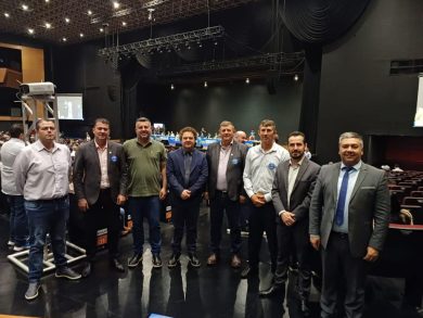 Gilso Paz e Geder Follmer participam de mobilização municipalista em Brasília-DF