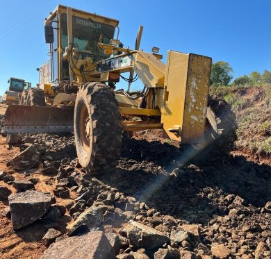Após novo episódio de chuvas intensas secretaria municipal de Obras prioriza a recuperação de estradas