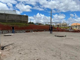 Obras do novo espaço esportivo e de lazer no Bairro Nossa Senhora Aparecida em fase final