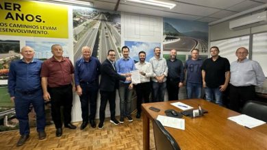 Vice-prefeito participa de reunião para reivindicar melhorias na VRS-810 entre Tio Hugo e Ibirapuitã