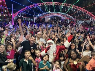 Natal Iluminado de Tio Hugo se consolida como um dos maiores eventos temáticos da região!