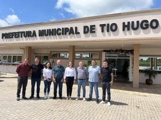 Reunião com novo secretariado discute primeiras ações da gestão de Valduze e Oneide