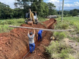 Administração Municipal executa obras de melhorias nas redes de água