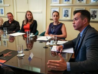Prefeita Valduze participa de reunião na Secretaria Estadual de Segurança Pública