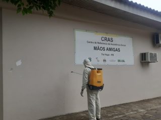 Secretaria municipal de Saúde executa nova etapa do BRI – Borrificação Residual Intradomiciliar para controle de insetos