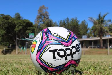 FUTEBOL DE CAMPO: Divino e Linha Machado FC decidem o Campeonato nas duas categorias