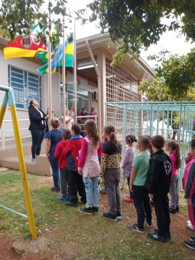 SEMANA DA PÁTRIA: Independência do Brasil é celebrada nas escolas municipais de Tio Hugo