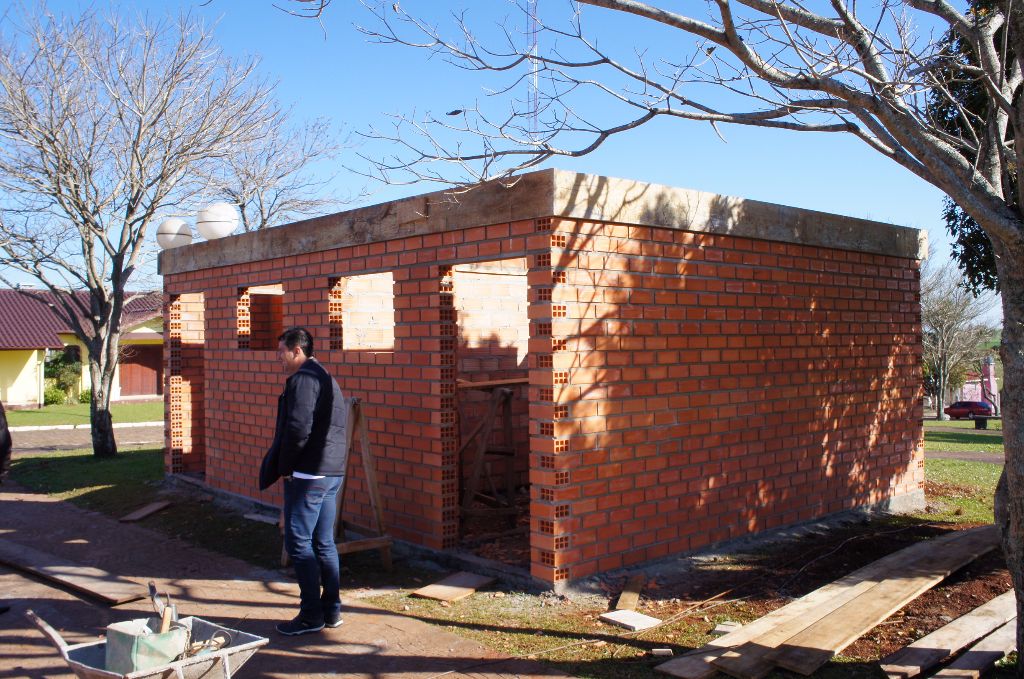Obras do Banheiro em estágio avançado